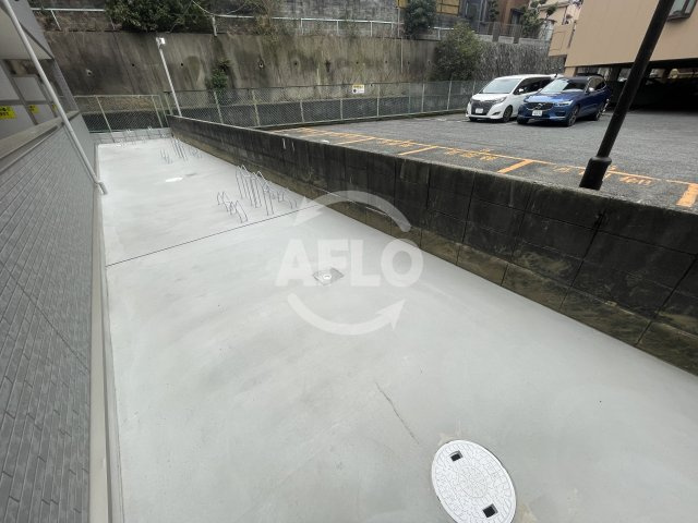 プルメリア関大前のその他|駐輪場