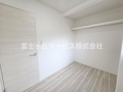 【洋室】 | 浜松市中央区海老塚町 中古戸建て | 洋室です