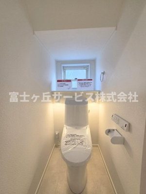 【トイレ】 | 浜松市中央区海老塚町 中古戸建て | １Fにトイレがあります