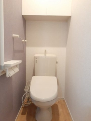 【トイレ】 | アグリ　ウェイ　Ⅰ | 落ち着いた色調のトイレです