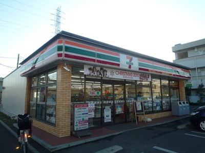 セブンイレブン川口芝小谷場店まで60ｍ