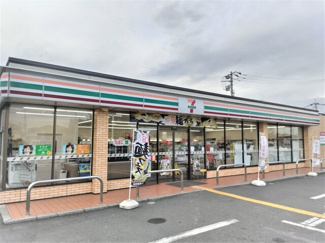 セブンイレブン草加谷塚バイパス店まで600ｍ