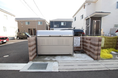 ごみ置き場