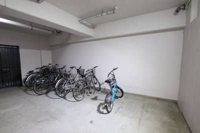屋内駐輪場