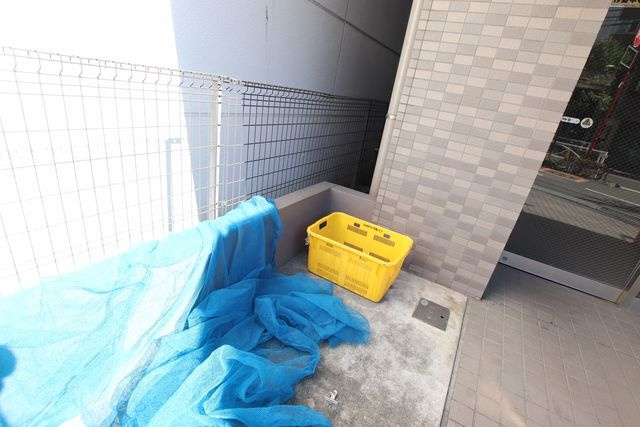敷地内ゴミ置場