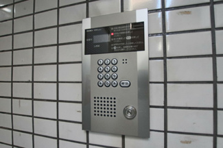 オートロック盤