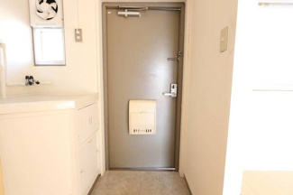 【玄関】 | ビレッジハウス松寄2号棟 | ビレッジハウスの同一物件・同一タイプの間取りの写真です