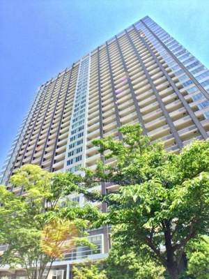 【外観】 | Ｂｒｉｌｌｉａ　Ｍａｒｅ　有明　ＴＯＷＥＲ＆ＧＡＲＤＥＮ