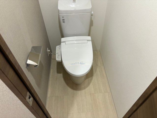 メイクスデザイン両国NORTHのトイレ|参考写真別号室