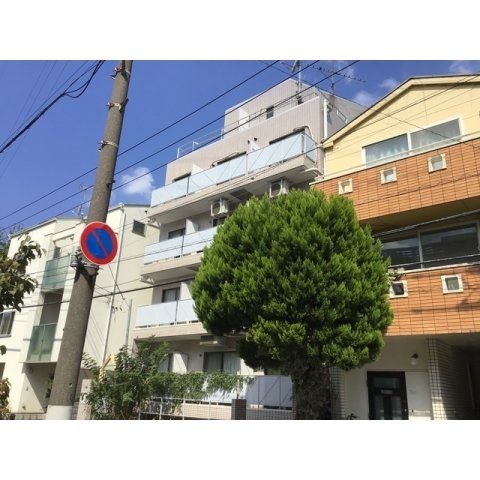 ロイヤルコート大岡山の外観