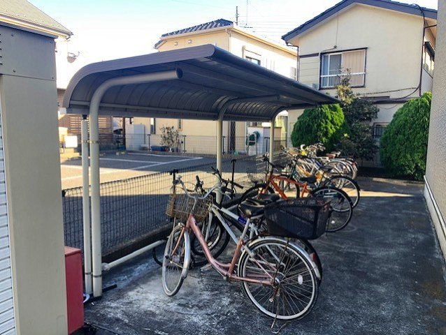 レオパレスＭＵＴＳＵＭＩのその他|駐輪場
