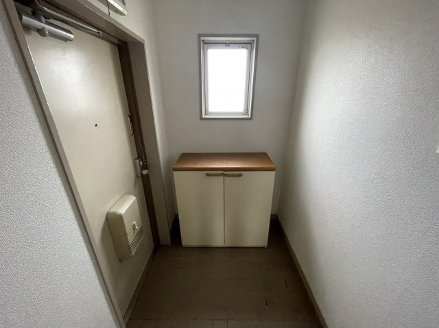 サクセス米本の玄関