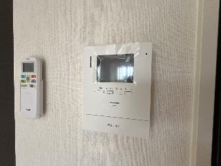 萩原町新築アパートの内装|カメラ付インターホン（イメージ）