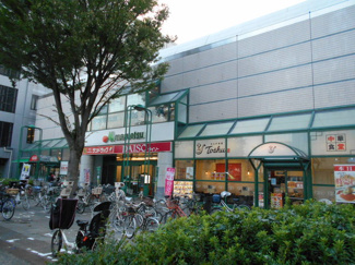 マルエツ 調布店まで110ｍ