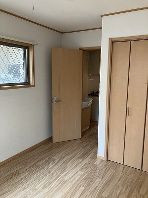 中野区本町３丁目のアパートの内装