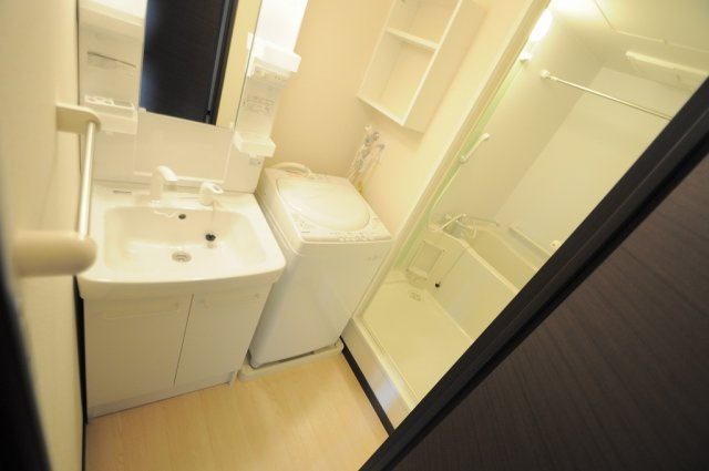 レオパレスルーツ　リミテッドのその他|※同タイプ部屋の写真となります