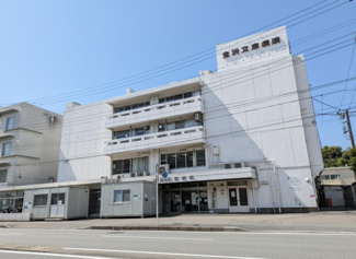 金沢文庫病院まで750ｍ