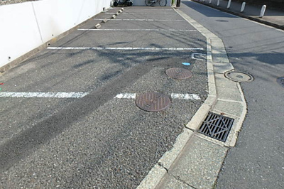 敷地内駐車場（要空き確認）