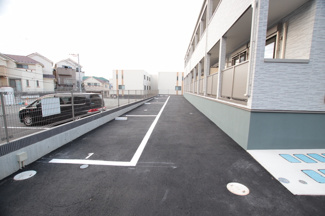 縦列駐車　空き要確認