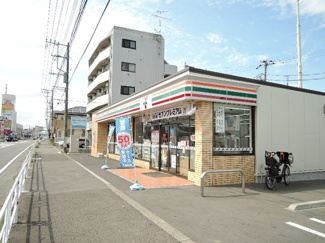 セブン-イレブン 大和下鶴間東店まで230ｍ