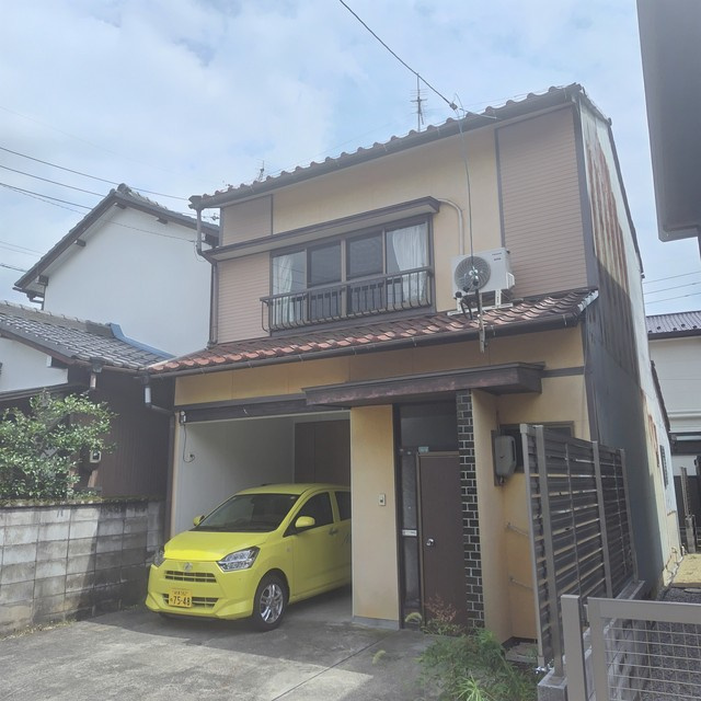 岐阜市旦島中１丁目の一戸建て