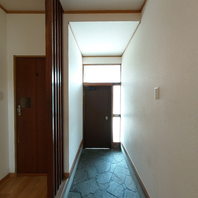 岐阜市旦島中１丁目の一戸建ての玄関