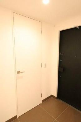 【玄関】