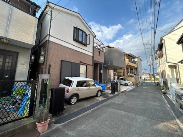 【前面道路含む現地写真】