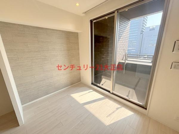 パークフラッツ弁天町駅前の居間・リビング|★おしゃれな内装★