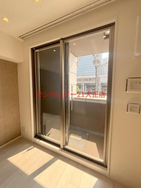 パークフラッツ弁天町駅前のバルコニー|★採光良好★