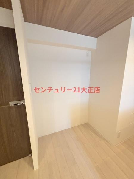 パークフラッツ弁天町駅前の居間・リビング|★明るいお部屋★
