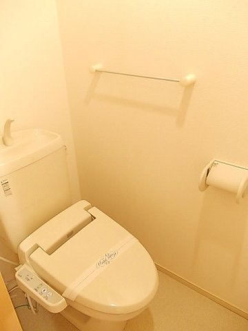 メゾン・ボニートのトイレ|落ち着いたトイレです