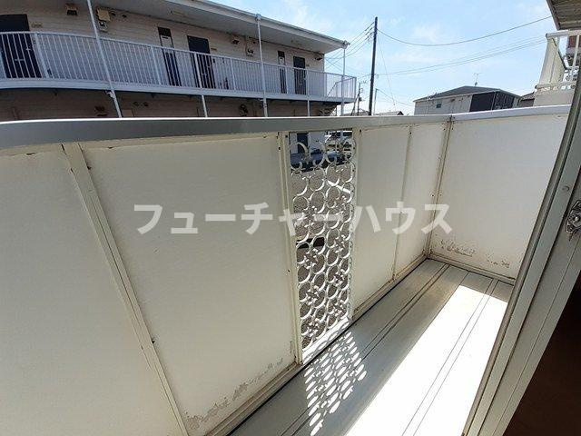 エルディム清水Ⅱのバルコニー|開放的で明るい空間を演出してくれるバルコニーです