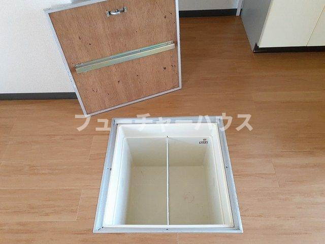エルディム清水Ⅱのその他|専用の収納スペースです