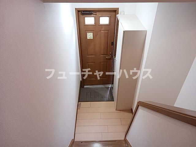 メゾンエクセルＡの玄関
