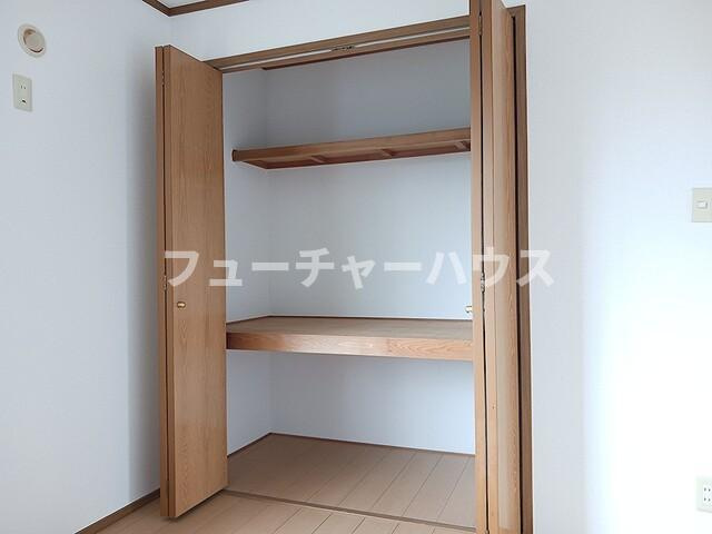 メゾンエクセルＡの収納