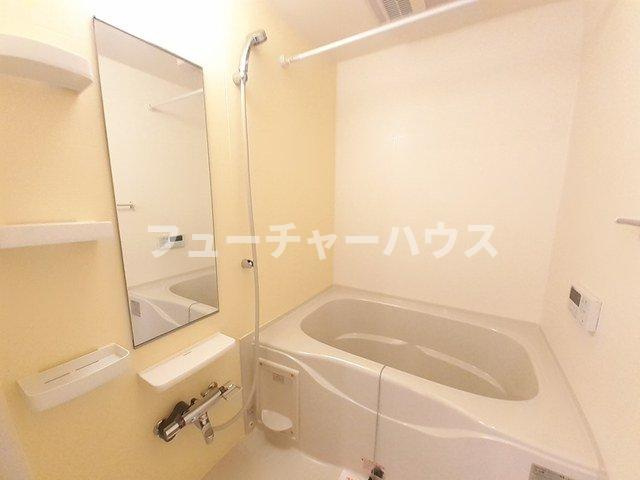 シルバーグラスＦの浴室|ゆったり過ごせるお風呂です