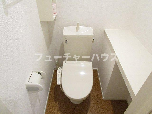 ヴィラ　Ｈ，Ｓのトイレ|落ち着いたトイレです