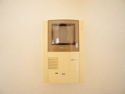 【セキュリティ】 | ポニーヒルズＢ | 訪問者の確認ができるTVドアホン付きです♪