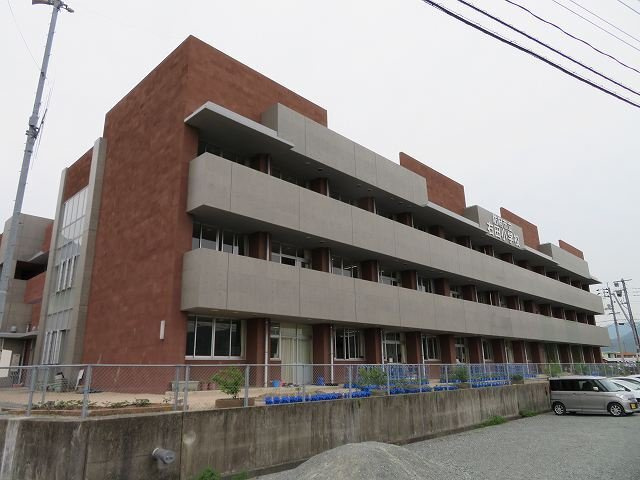 下右田アパート　Ｂの周辺|防府市立右田小学校まで350m