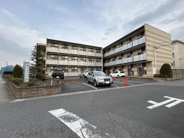 レオパレスＭＬハロープラザの外観