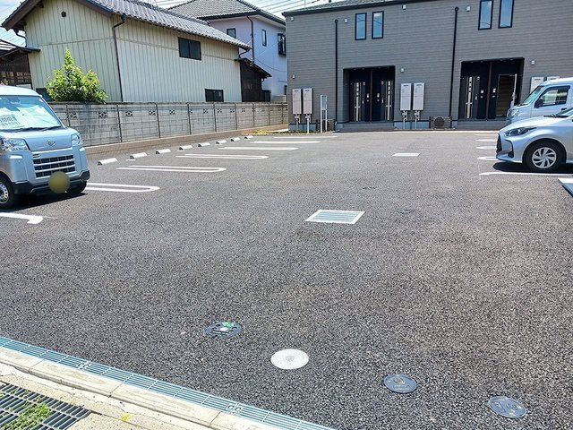 ビオレタＡの駐車場