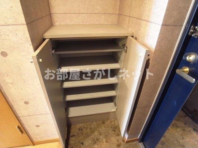 フェニックス三軒茶屋【おとり物件なし】#学生・社会人にオススメ！初期費用分割払いOK！の収納|靴入