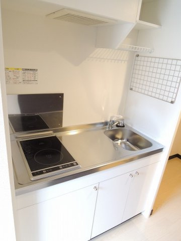 レオネクストクレストタウンＦのキッチン|広いので料理もしやすいです