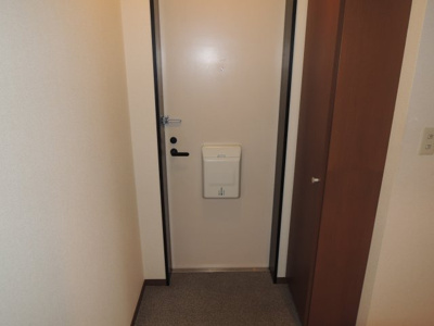 【玄関】