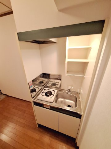 コスモ ノーヴァ荻窪のキッチン