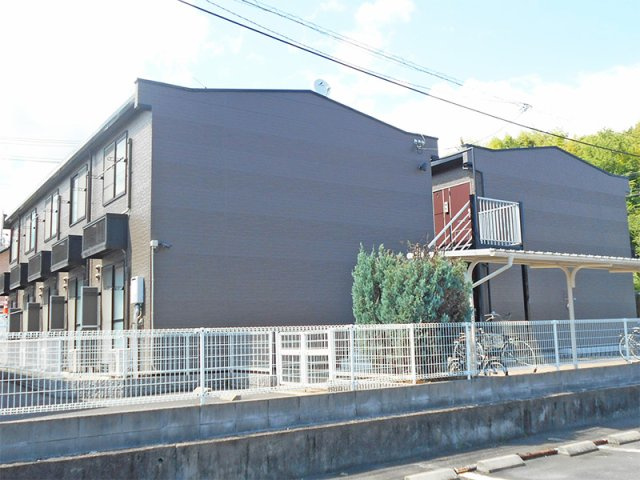 レオパレスサン宮島の外観|きれいな外観です