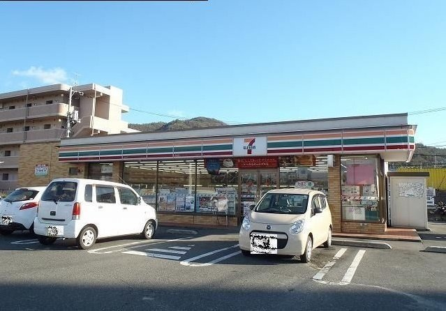 セレーノの周辺|セブンイレブンまで550m