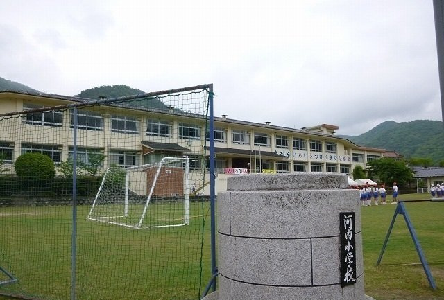 レガーメ　Ⅰの周辺|河内小学校まで170m