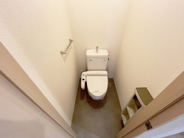 レーヴィンス温品　弐番館のトイレ